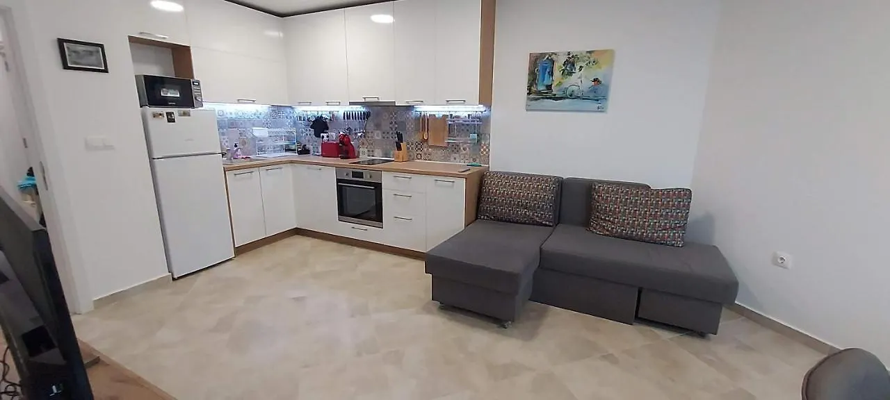 Sea Breeze Apartment Burgas