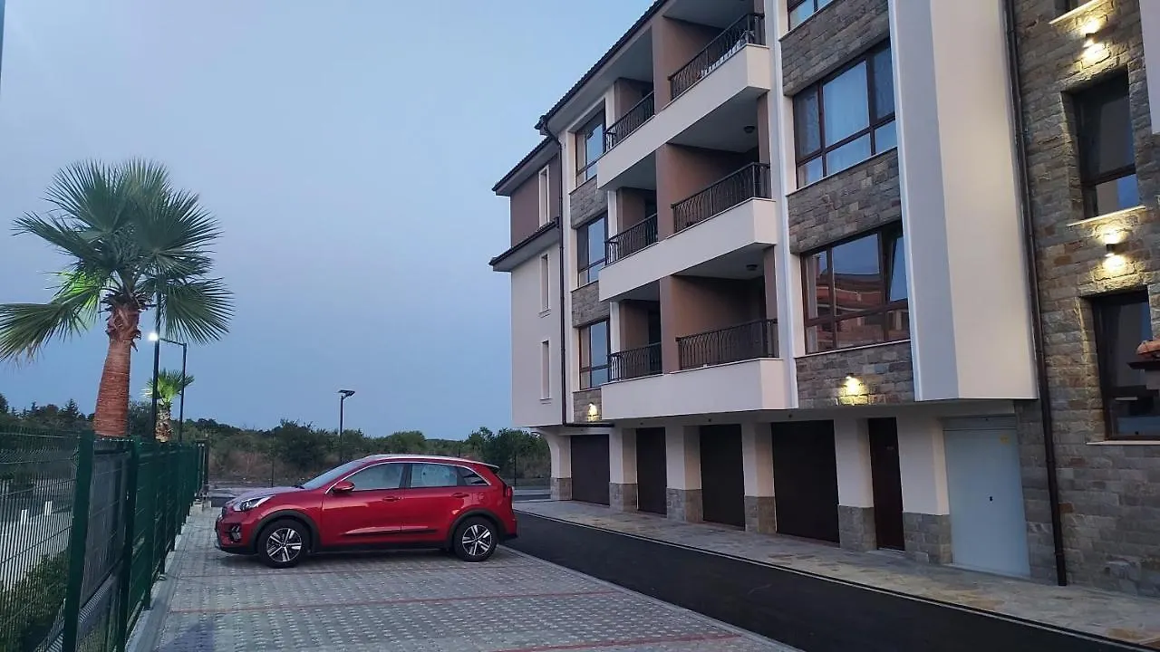 Sea Breeze Apartment Burgas