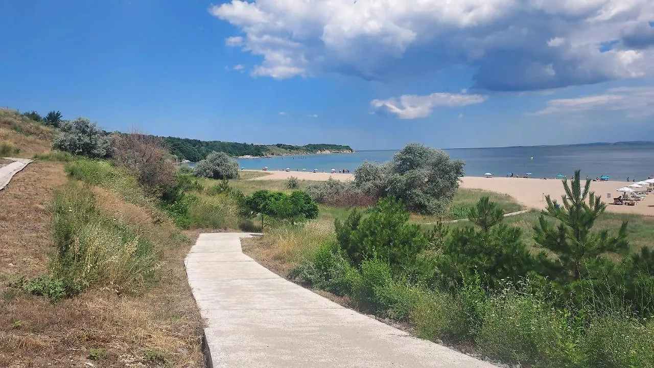 Sea Breeze Apartment Burgas Bulgaria
